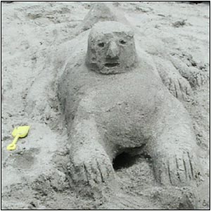 Sand sculpture photo.