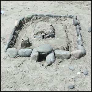 Sand sculpture photo.