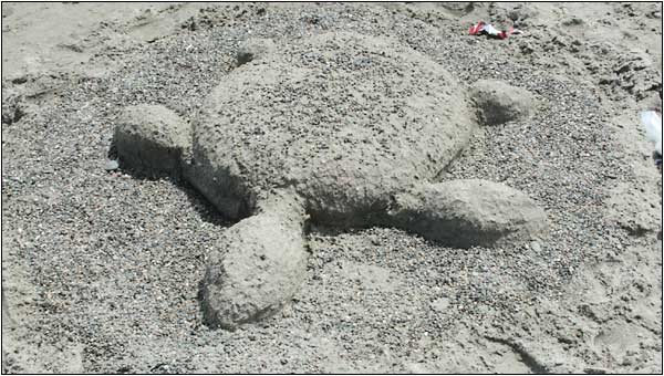 Sand sculpture photo.