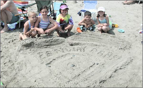 Sand sculpture photo.
